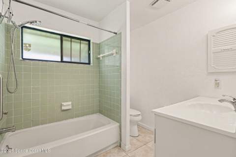 997 Mariposa Drive, Palm Bay FL - photo 17 of 33