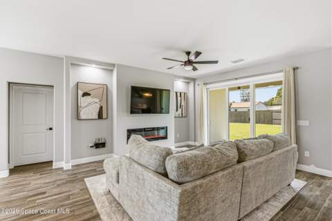 417 Wiltshire Avenue, Palm Bay FL - photo 6 of 32
