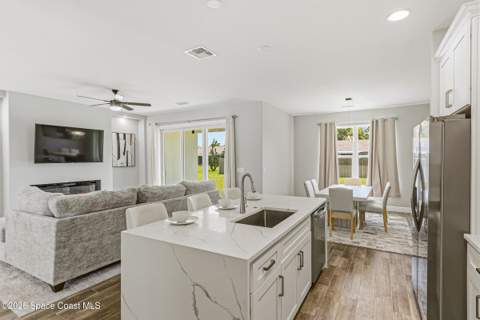 417 Wiltshire Avenue, Palm Bay FL - photo 10 of 32