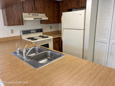 420 Catamaran Drive #99, Merritt Island FL - photo 12 of 20