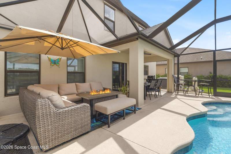 4 bedroom Single Family Residence at 1764 Musgrass Circle, Sawgrass Lakes Phase Two C and D, West Melbourne — photo 5