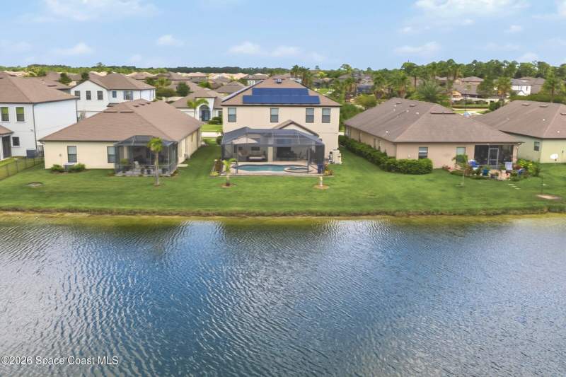 4 bedroom Single Family Residence at 1764 Musgrass Circle, Sawgrass Lakes Phase Two C and D, West Melbourne — photo 2