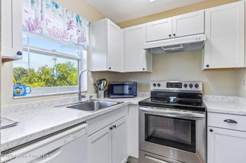 275 Spring Drive #4, Merritt Island FL - photo 8 of 27