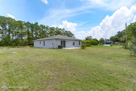 730 Scott Avenue, Palm Bay FL - photo 6 of 35