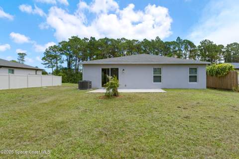 730 Scott Avenue, Palm Bay FL - photo 7 of 35