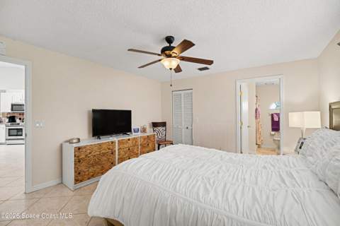209 Chalet Avenue, Indialantic FL - photo 19 of 39