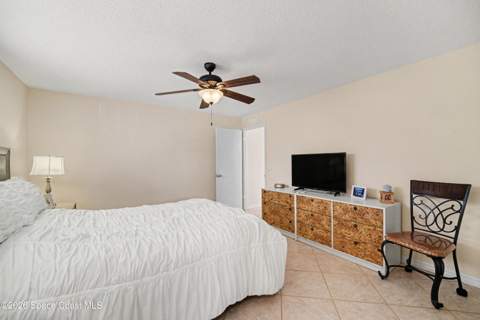 209 Chalet Avenue, Indialantic FL - photo 20 of 39