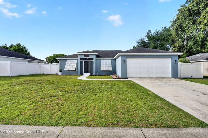 3 bedroom Single Family Residence at 2419 Larkwood Road, Ravenswood Unit 2, Titusville — photo 1