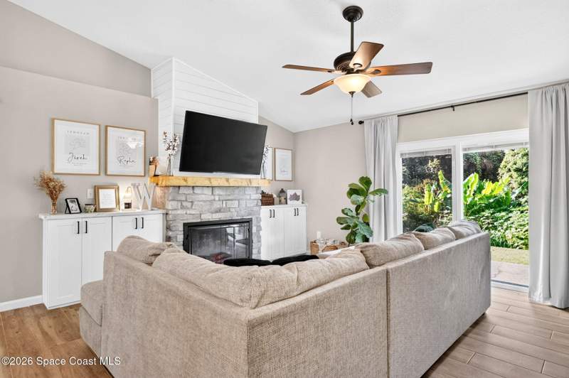3 bedroom Single Family Residence at 2419 Larkwood Road, Ravenswood Unit 2, Titusville — photo 4