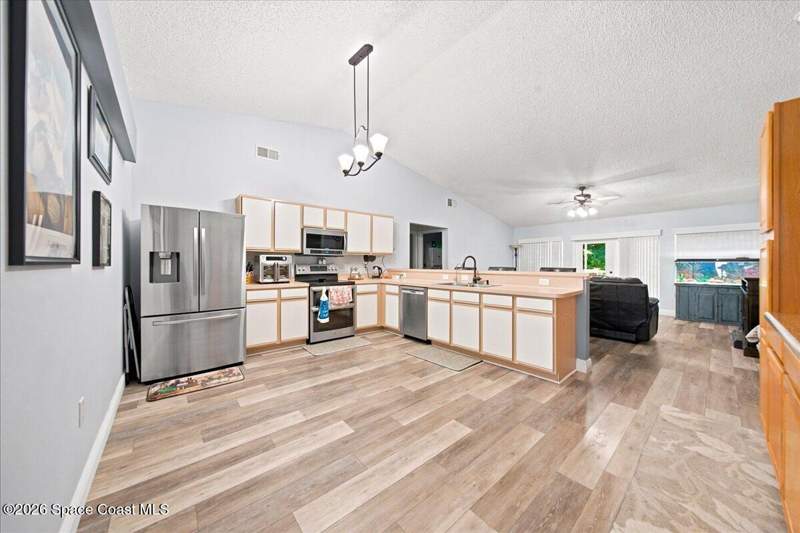 4 bedroom Single Family Residence at 5161 Cinnamon Fern Boulevard, Cypress Woods, Cocoa — photo 5