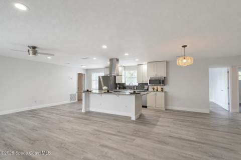 2426 King Richard Road, Melbourne FL - photo 10 of 36