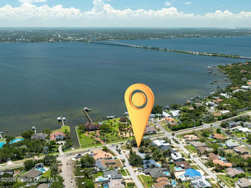 4 bedroom Single Family Residence at 292 Sand Dollar Road, Sandpines Sec 3, Indialantic — photo 2