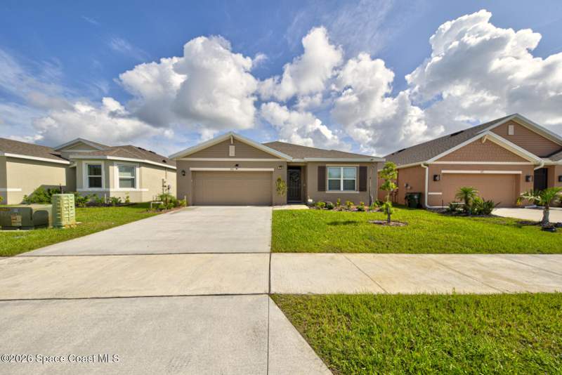 4 bedroom Single Family Residence at 913 Trinity Street, Harvest Landing, Rockledge — photo 3
