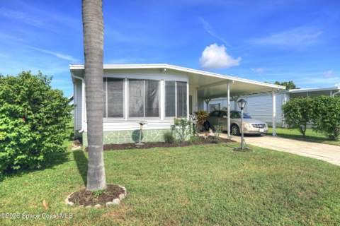 912 Oriole Circle, Barefoot Bay FL - photo 19 of 31