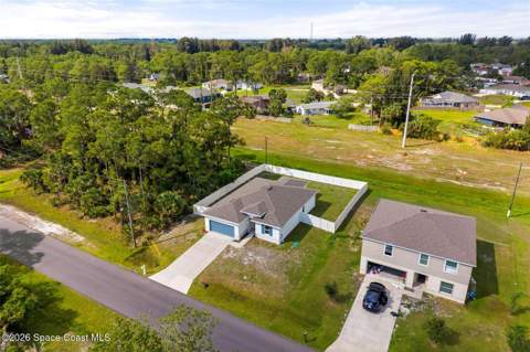 802 Damek Terrace, Palm Bay FL - photo 16 of 18