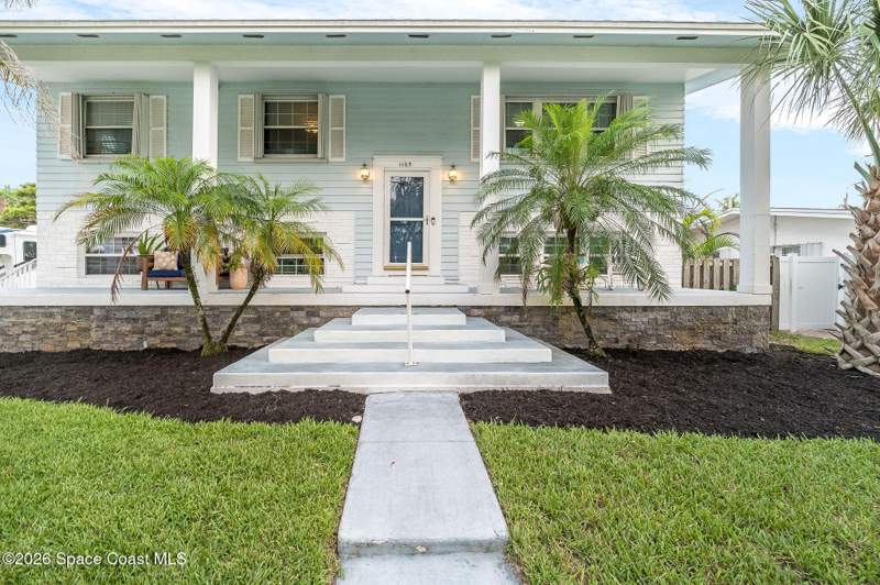 4 bedroom Single Family Residence at 1105 Pawnee Terrace, Indian Harbour Beach Sec 12, Indian Harbour Beach — photo 4