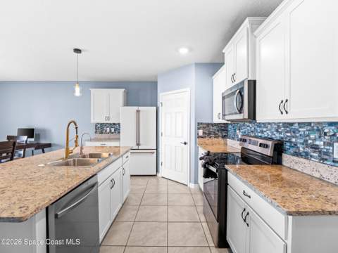 1814 Farmhouse Road, Palm Bay FL - photo 9 of 34