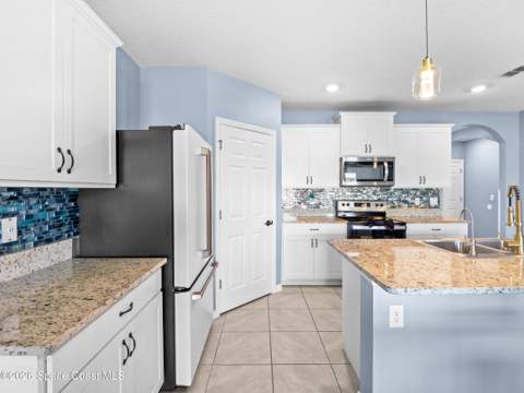 1814 Farmhouse Road, Palm Bay FL - photo 8 of 34