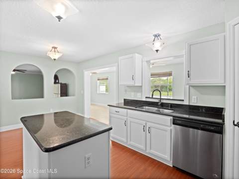 2784 Snapdragon Drive, Palm Bay FL - photo 9 of 33