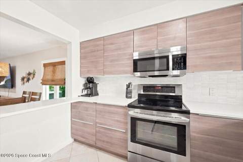 200 3rd Avenue #6, Melbourne Beach FL - photo 15 of 44