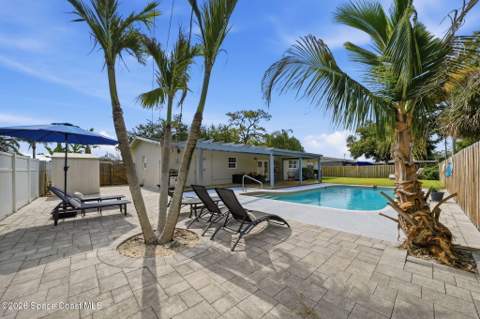 2504 Plantation Drive, Melbourne FL - photo 21 of 27