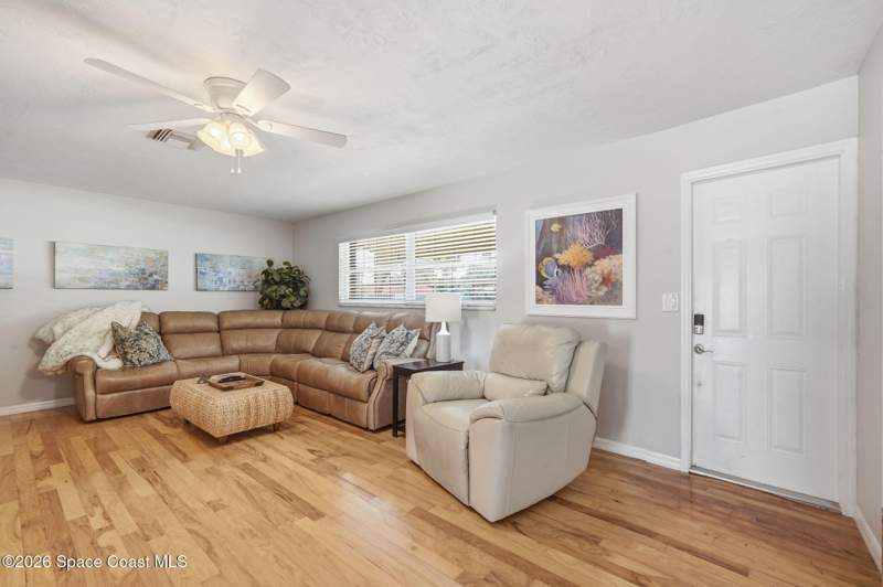 4 bedroom Single Family Residence at 2504 Plantation Drive, Golfview Park Sec 1, Melbourne — photo 4