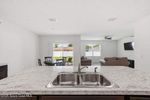 1418 Hepner Street, Palm Bay FL - photo 10 of 39