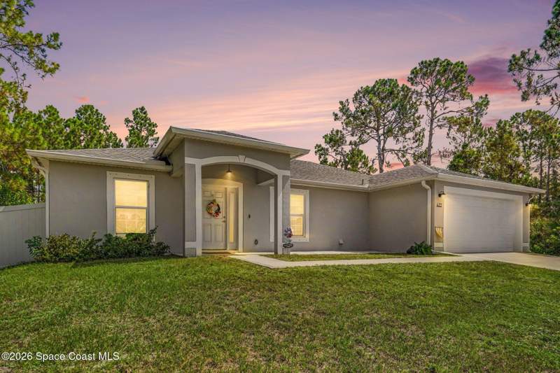 3 bedroom Single Family Residence at 427 Flagler Road, Port Malabar Unit 25, Palm Bay — photo 2