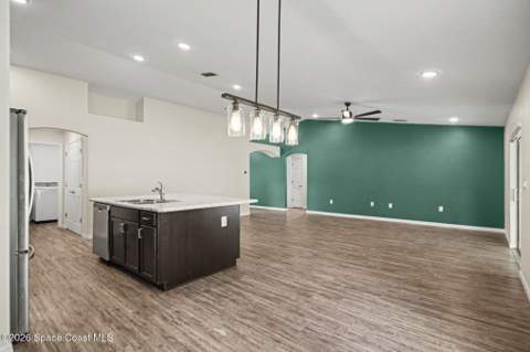 427 Flagler Road, Palm Bay FL - photo 9 of 30