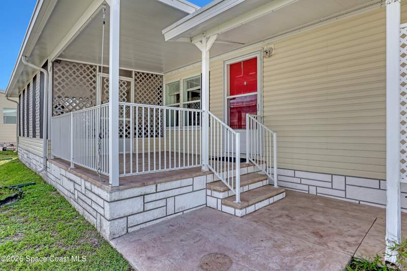 2 bedroom Manufactured Home at 7645 Cedar Bark Road, Snug Harbor Lakes Condo, Micco — photo 5