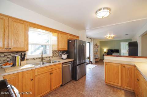 960 Kings Post Road, Rockledge FL - photo 10 of 34