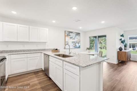 796 Doverbrook Road, Palm Bay FL - photo 12 of 37