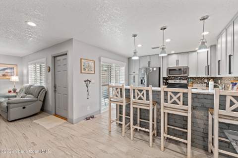 8767 Live Oak Court, Cape Canaveral FL - photo 12 of 40