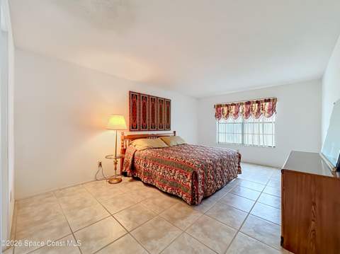 132 Oak Lake Road, Melbourne FL - photo 11 of 24