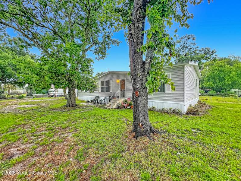3 bedroom Manufactured Home at 315 Nice Court, Colony Park, Merritt Island — photo 5