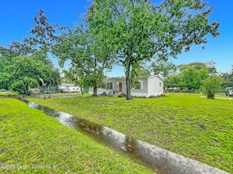 315 Nice Court, Merritt Island FL - photo 9 of 86
