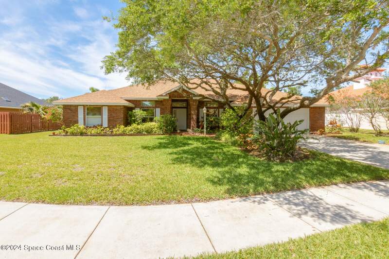 4 bedroom Single Family Residence at 410 Oriole Lane, Sanctuary Phase 2 The, Indialantic — photo 4