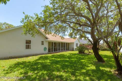410 Oriole Lane, Indialantic FL - photo 13 of 104