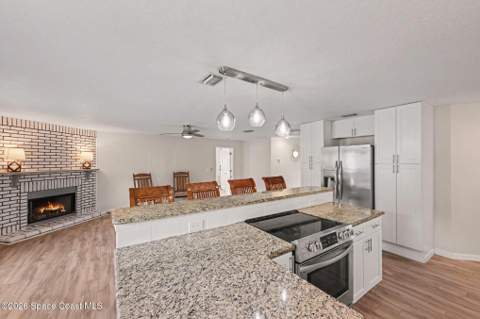 1019 Mandarin Drive, Palm Bay FL - photo 12 of 41