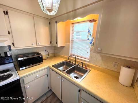 350 Fillmore Avenue #F16, Cape Canaveral FL - photo 8 of 14