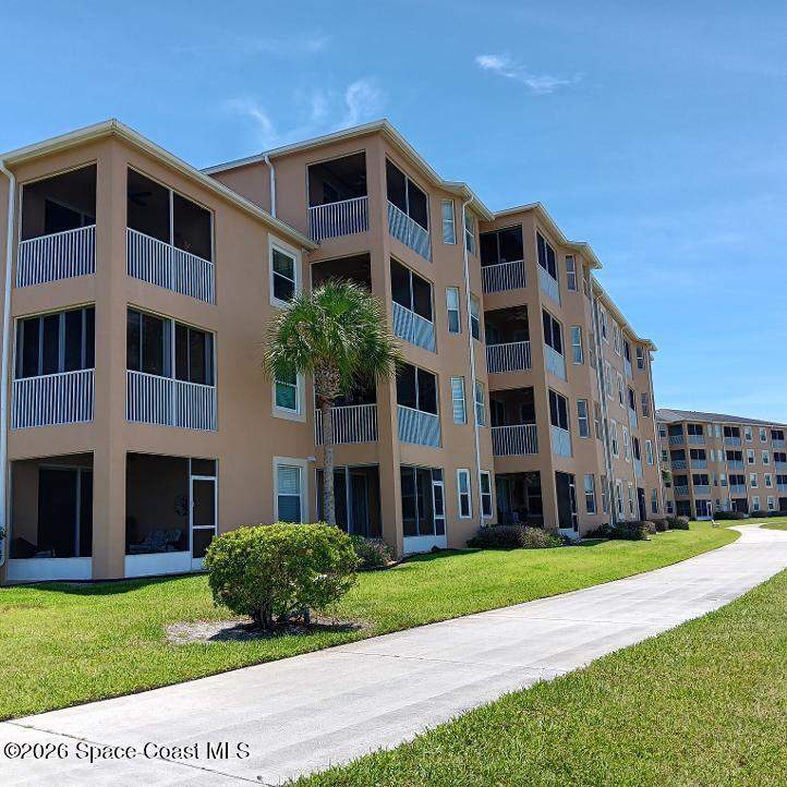 2 bedroom Condominium at 6858 Toland Drive #304, Terrace IV at Heritage Isle Condo, Melbourne — photo 2