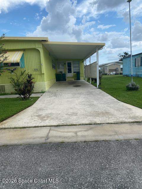 2 bedroom Manufactured Home at 570 Marnie Circle, Hollywood Estates, West Melbourne — photo 4