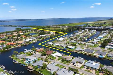 479 Sandpiper Drive, Satellite Beach FL - photo 7 of 37