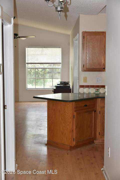 988 Hunt Street, Palm Bay FL - photo 7 of 42