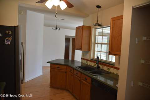 988 Hunt Street, Palm Bay FL - photo 22 of 42