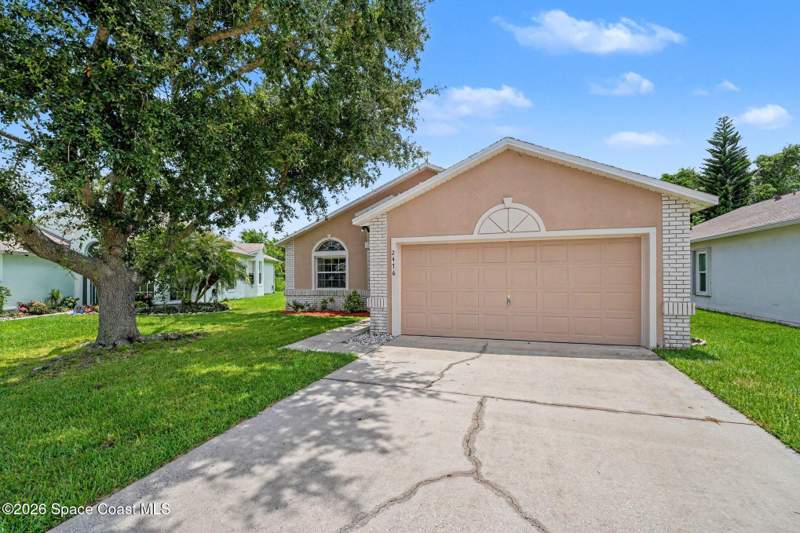 3 bedroom Single Family Residence at 2476 Hidden Pine Lane, Sandy Pines Preserve Phase 1, Palm Bay — photo 3