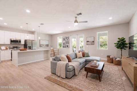 360 Warwick Street, Palm Bay FL - photo 8 of 26