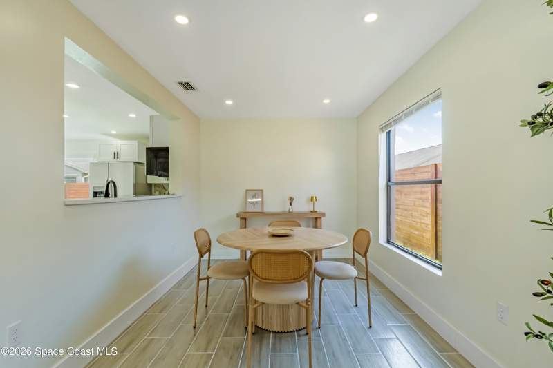 4 bedroom Single Family Residence at 2333 Meadow Cove Boulevard, Meadow Cove, Melbourne — photo 5