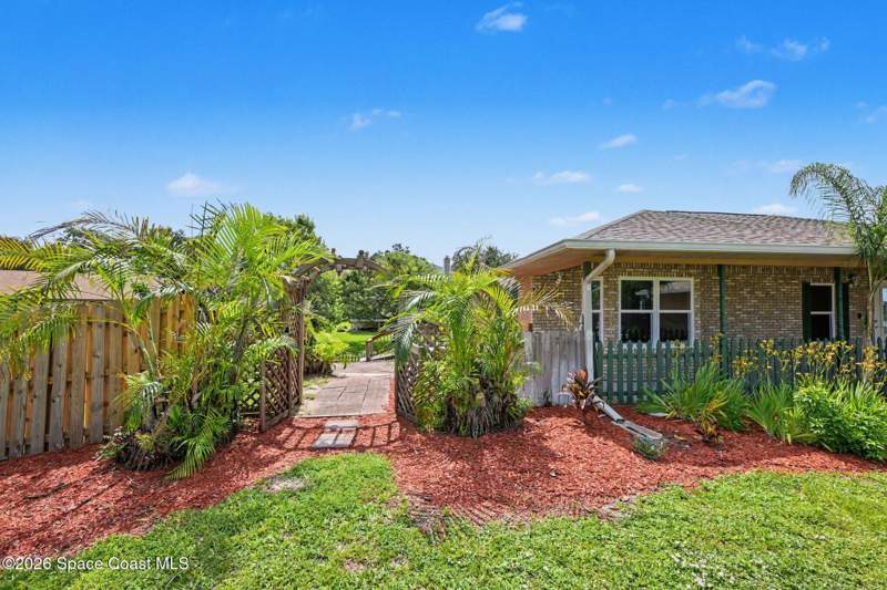 3 bedroom Single Family Residence at 1019 Mandarin Drive, Turkey Creek Subd, Palm Bay — photo 5