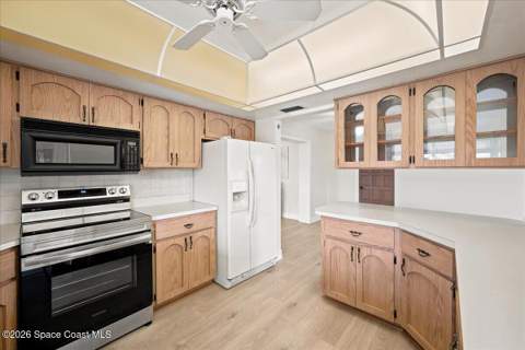 424 Cardinal Drive, Satellite Beach FL - photo 8 of 28